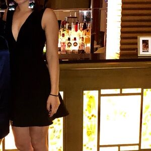 Elegant Black Sleeveless Dress